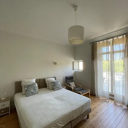 Le Lotus Blanc Bed & Breakfast *